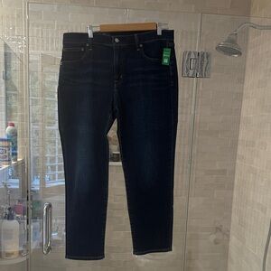 GAP Women's Dark Blue Straight Leg Jeans